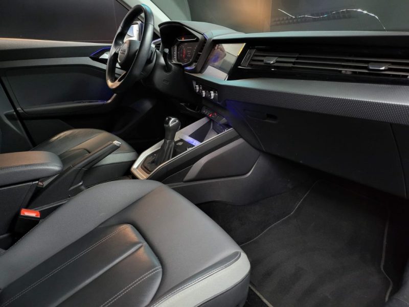 AUDI A1 SPORTBACK 30 TFSI 116ch Design Luxe S tronic 7