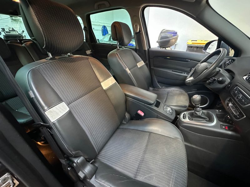 RENAULT Grand SCENIC 1.6 DCI - 16V TURBO