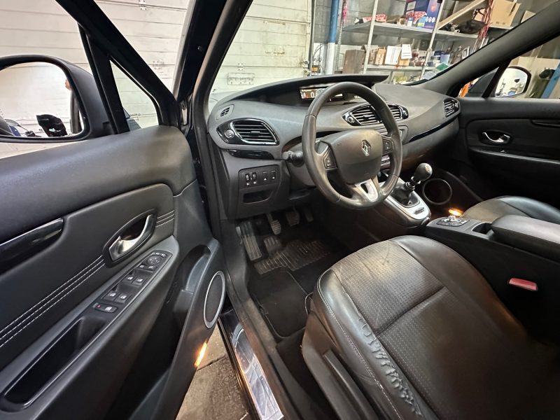 RENAULT Grand SCENIC 1.6 DCI - 16V TURBO