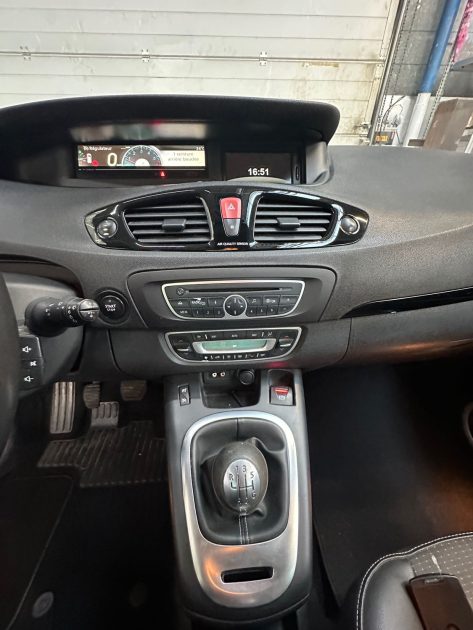 RENAULT Grand SCENIC 1.6 DCI - 16V TURBO