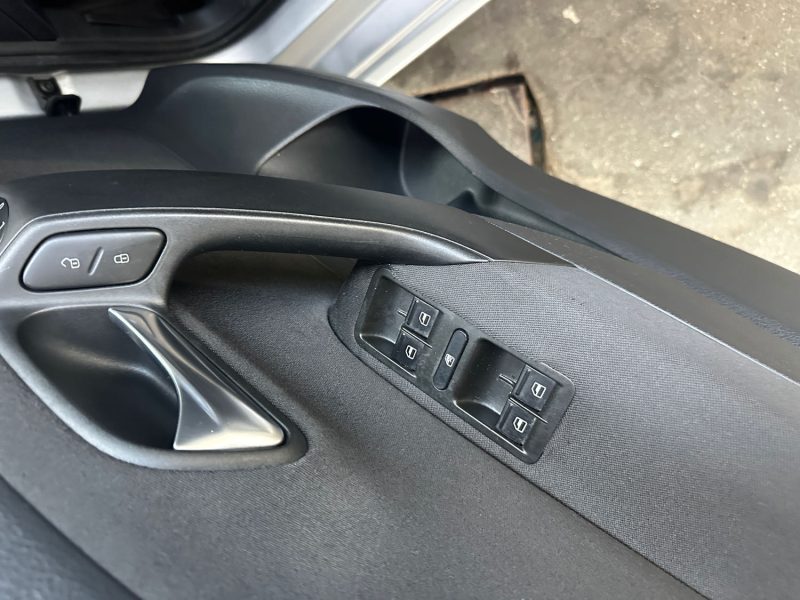 VOLKSWAGEN POLO 1.6 TDI 90 TRENDLINE