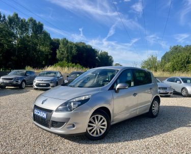 RENAULT SCENIC 2011