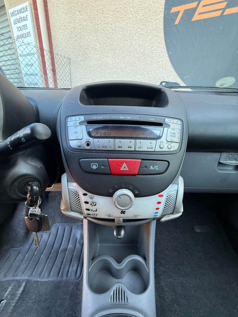 TOYOTA AYGO 2009