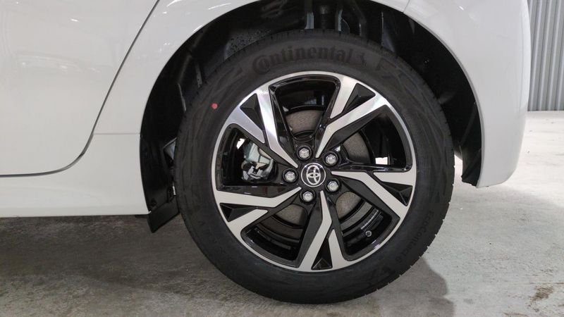 Toyota Yaris Hybride 116h design + sieges chauffants + volant chauffant