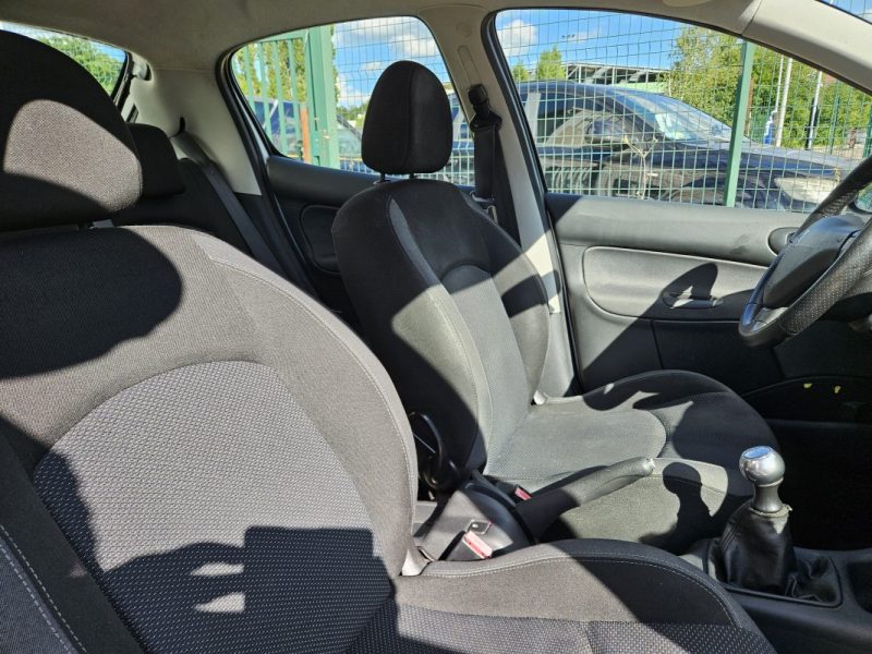 PEUGEOT 206+ 2009