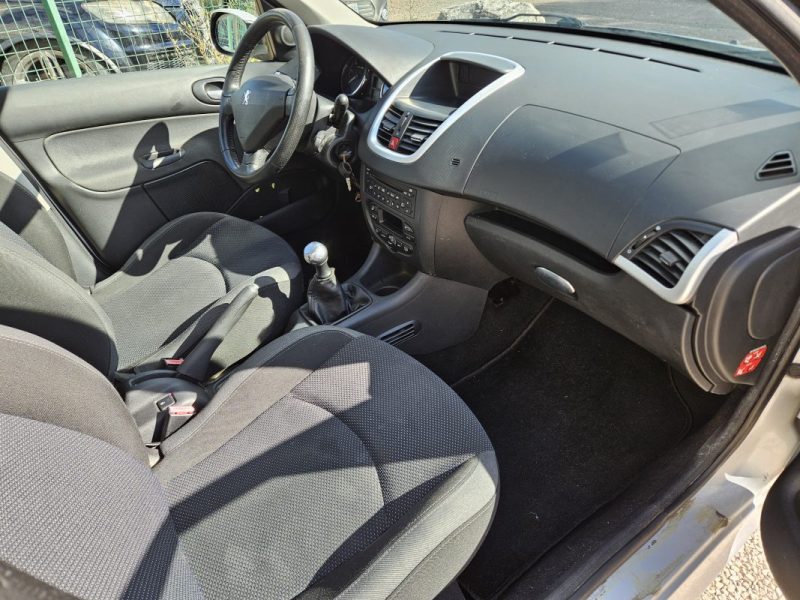 PEUGEOT 206+ 2009