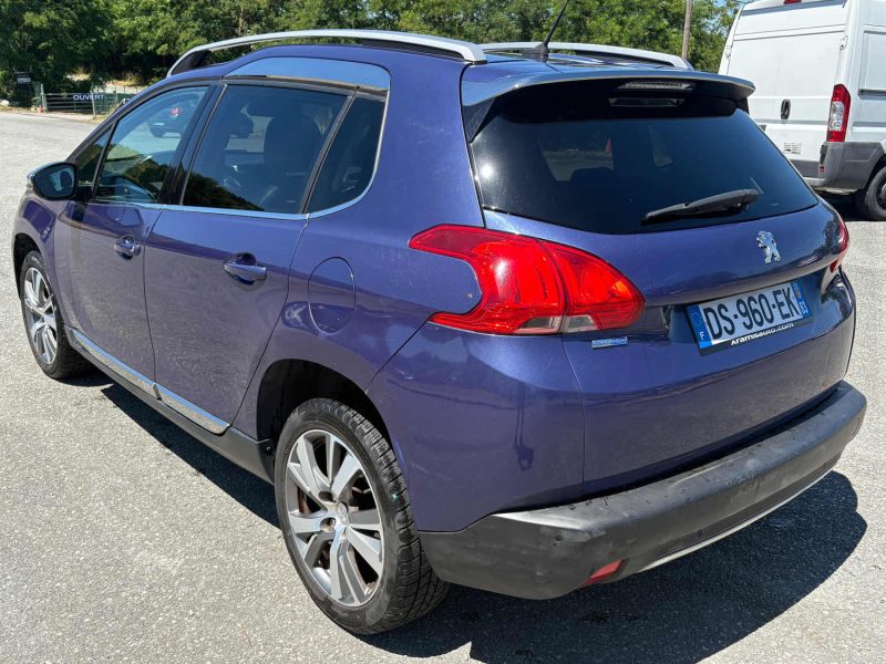 PEUGEOT 2008 2015