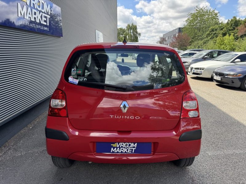 RENAULT TWINGO 1.2 75 ch Authentique - Distribution Ok