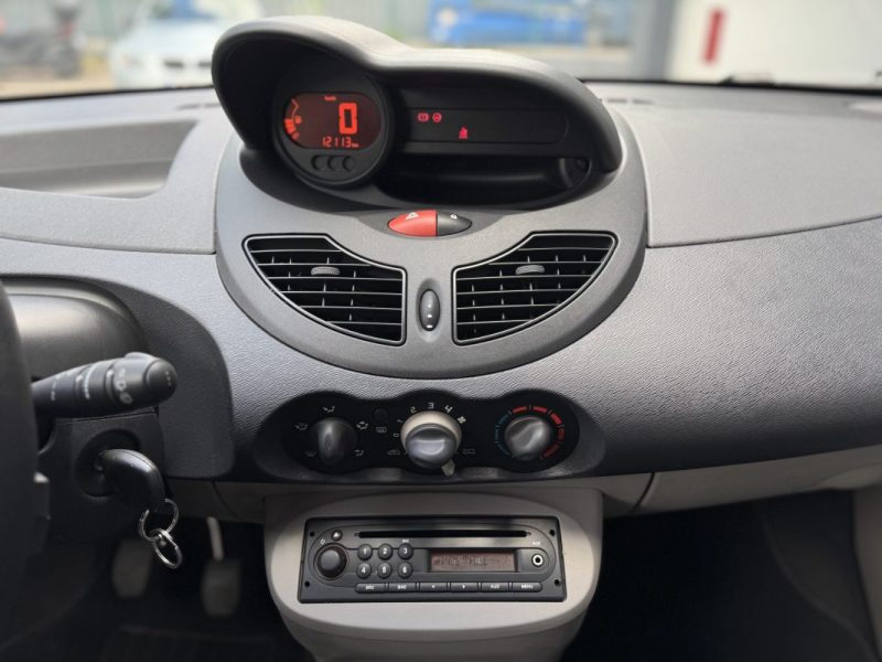 RENAULT TWINGO 1.2 75 ch Authentique - Distribution Ok