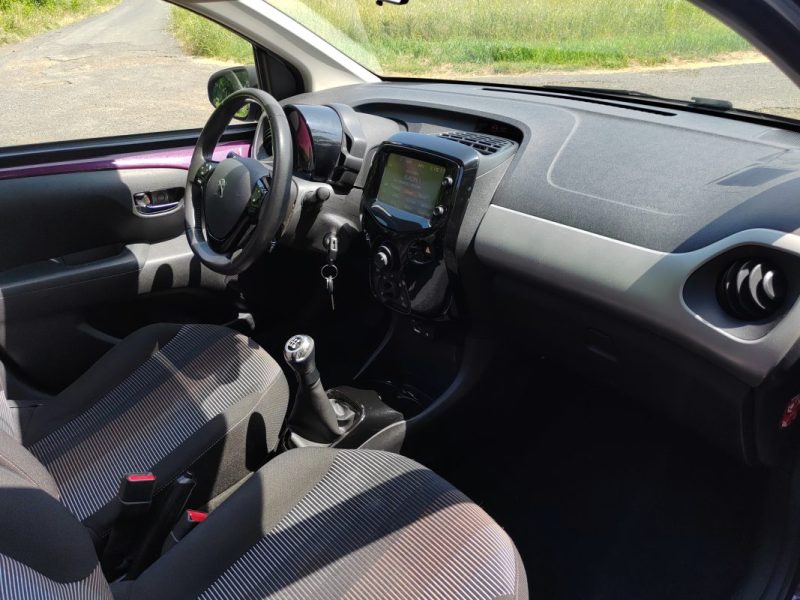 PEUGEOT 108 Allure Top 1.2i 82ch - GARANTIE 12 MOIS