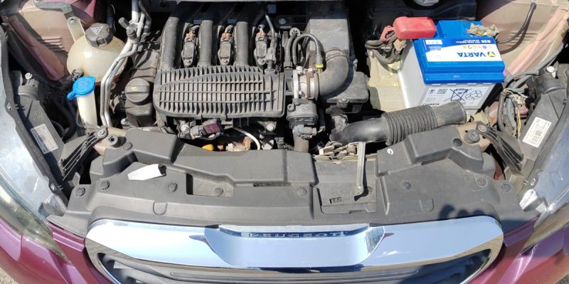 PEUGEOT 108 Allure Top 1.2i 82ch - GARANTIE 12 MOIS