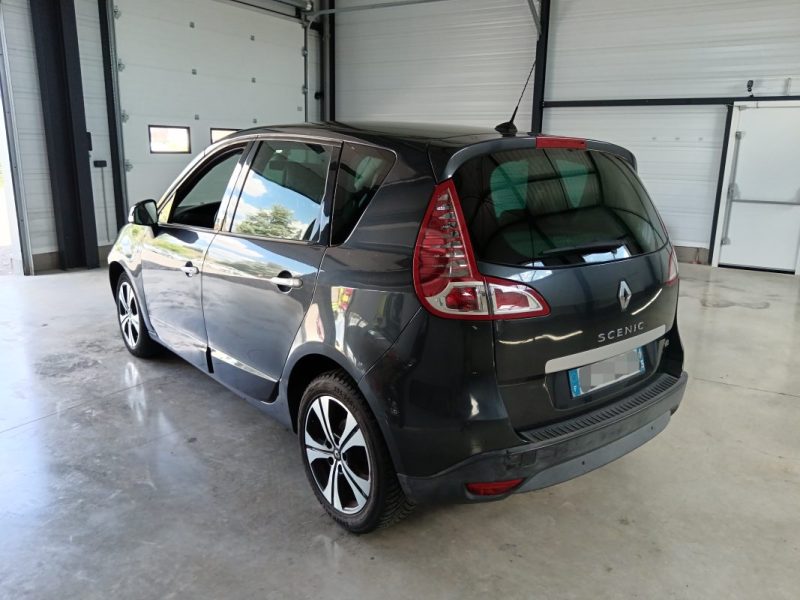 RENAULT SCENIC BOSE 1.9 DCI 130 CV