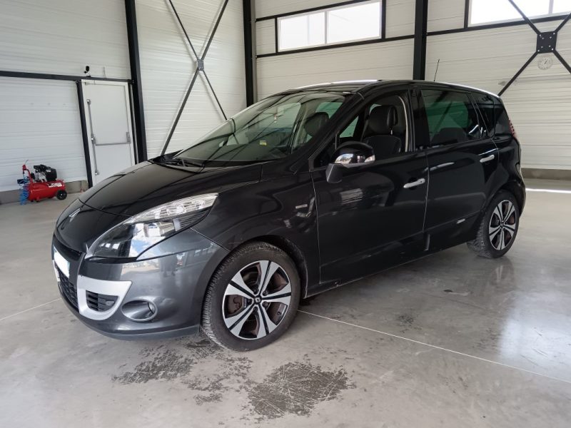 RENAULT SCENIC BOSE 1.9 DCI 130 CV