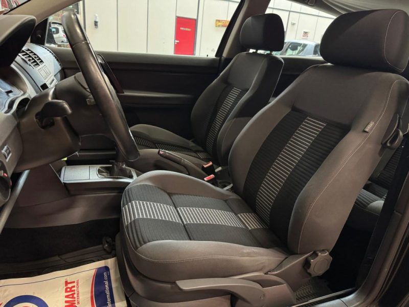 VOLKSWAGEN POLO 1.2i 60 United