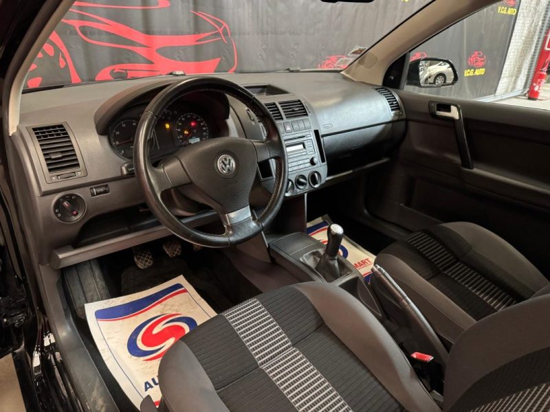 VOLKSWAGEN POLO 1.2i 60 United