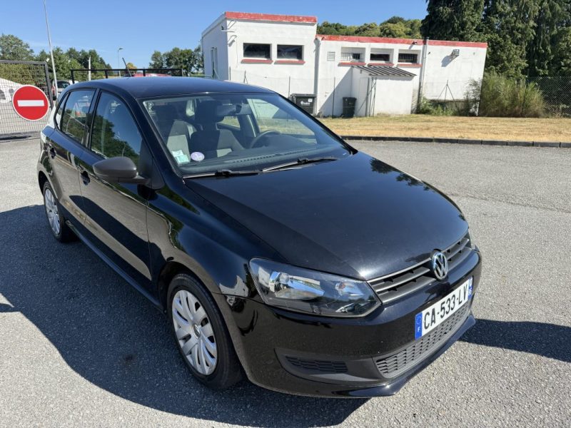 VOLKSWAGEN POLO 2012