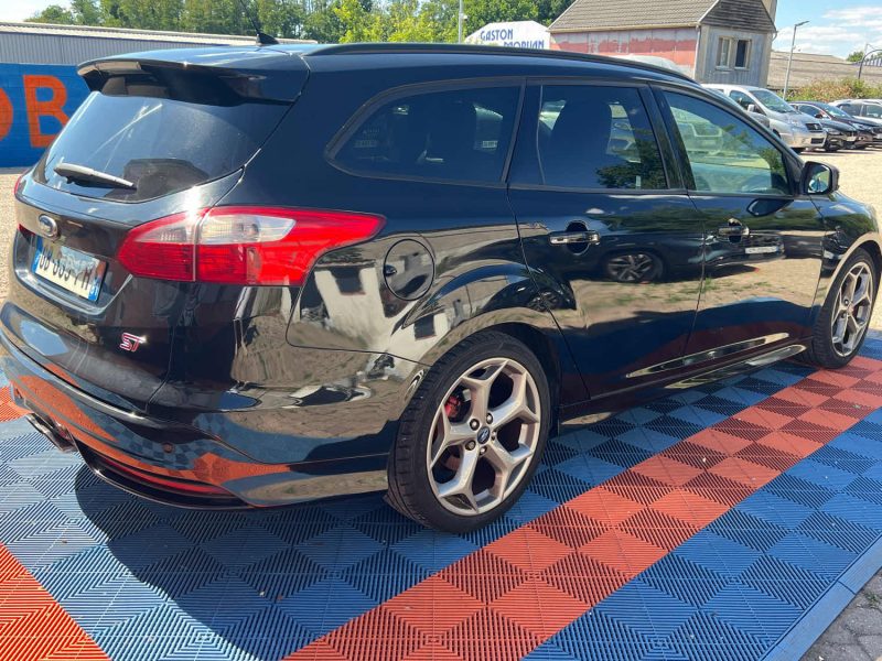 FORD FOCUS 2014  SW ST 2.0 SCTi 16V EcoBoost 250 cv