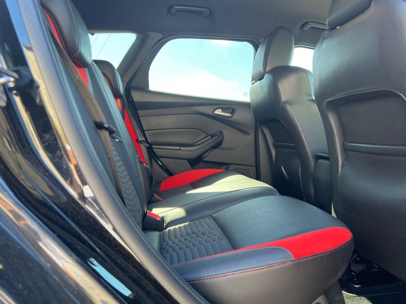 FORD FOCUS 2014  SW ST 2.0 SCTi 16V EcoBoost 250 cv