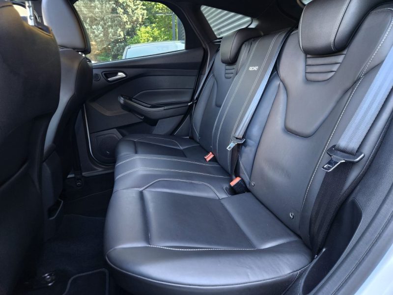 Ford Focus ST 2.0 250*1Main*T.OUVRANT*CAMERA*GPS*XENON*