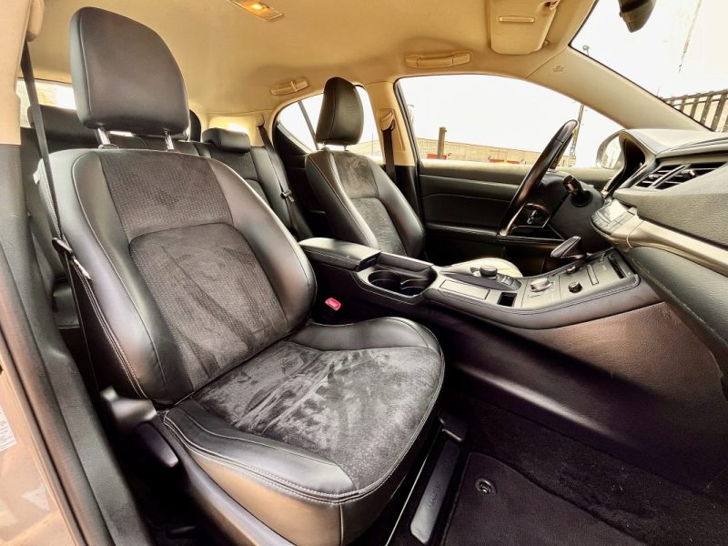 LEXUS CT200H 136ch Design pack Confort 07/2015