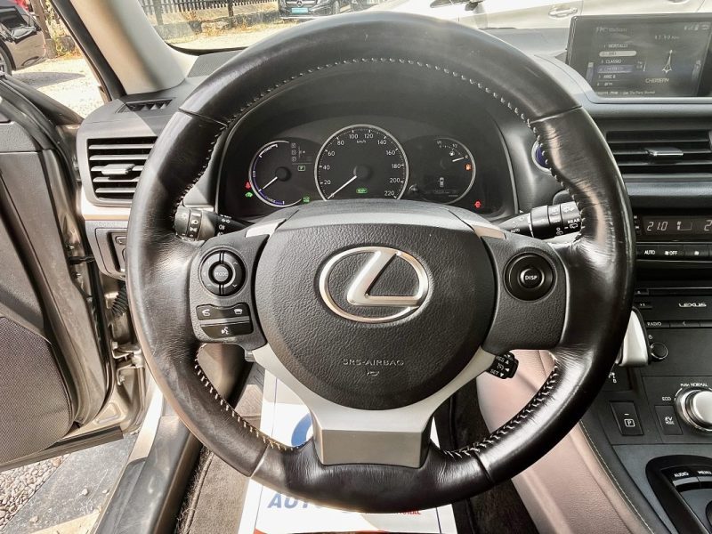 LEXUS CT200H 136ch Design pack Confort 07/2015