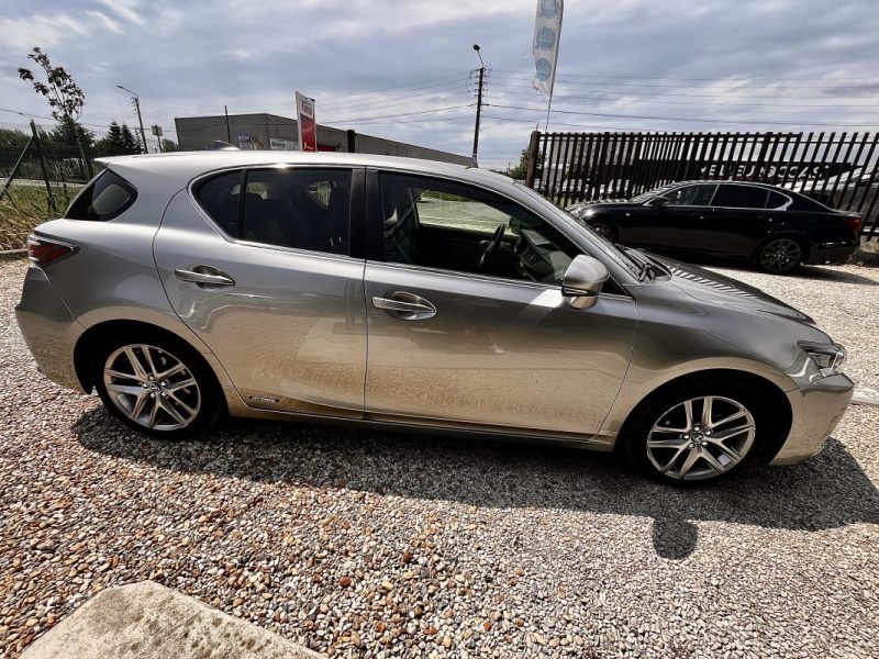 LEXUS CT200H 136ch Design pack Confort 07/2015