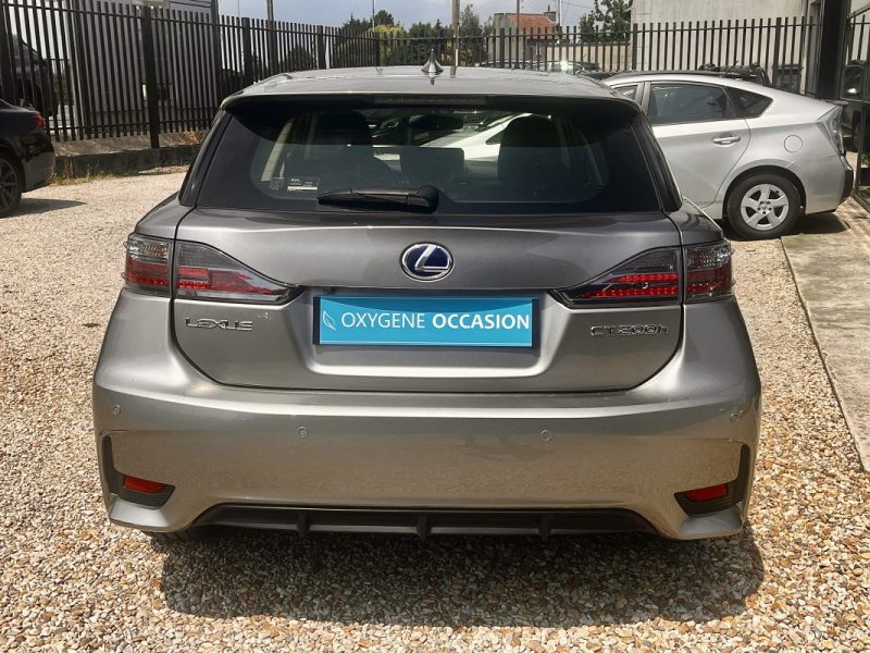 LEXUS CT200H 136ch Design pack Confort 07/2015