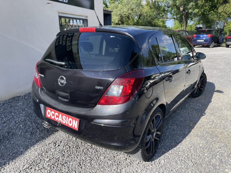 OPEL CORSA D 2011