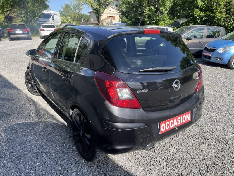 OPEL CORSA D 2011