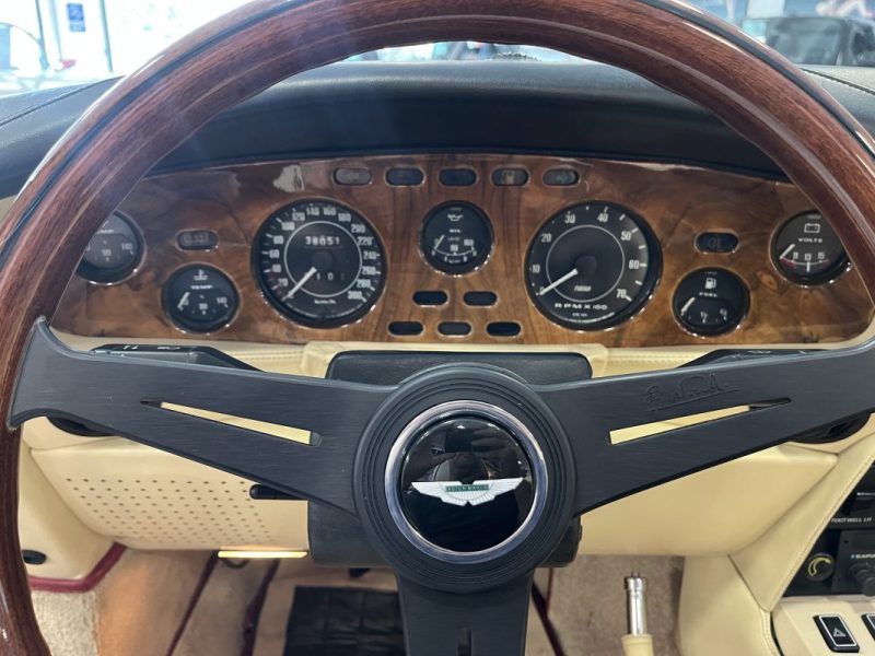 ASTON Martin V8 Volante Série 2 MK2