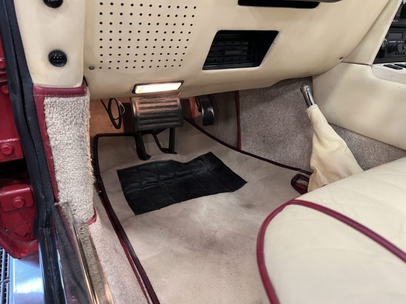 ASTON Martin V8 Volante Série 2 MK2