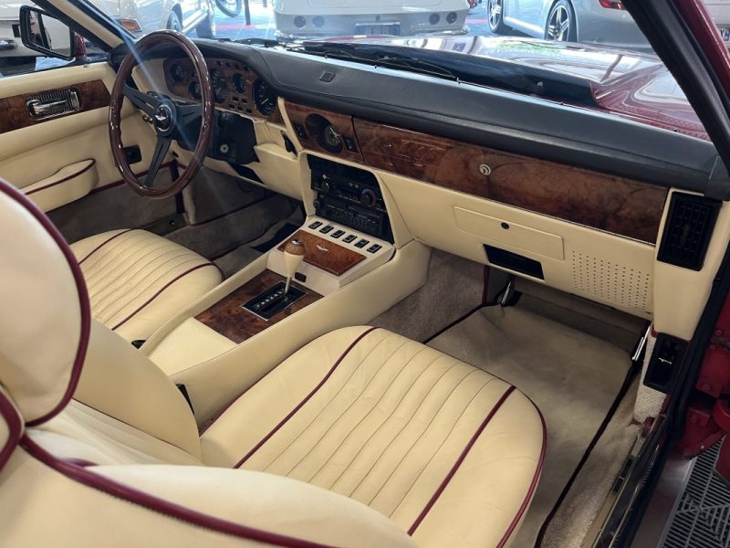 ASTON Martin V8 Volante Série 2 MK2