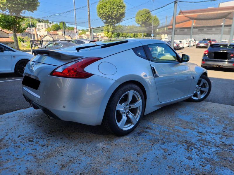 NISSAN 370Z 3.7 V6 328*BOSE*XENON*PAS DE MALUS*