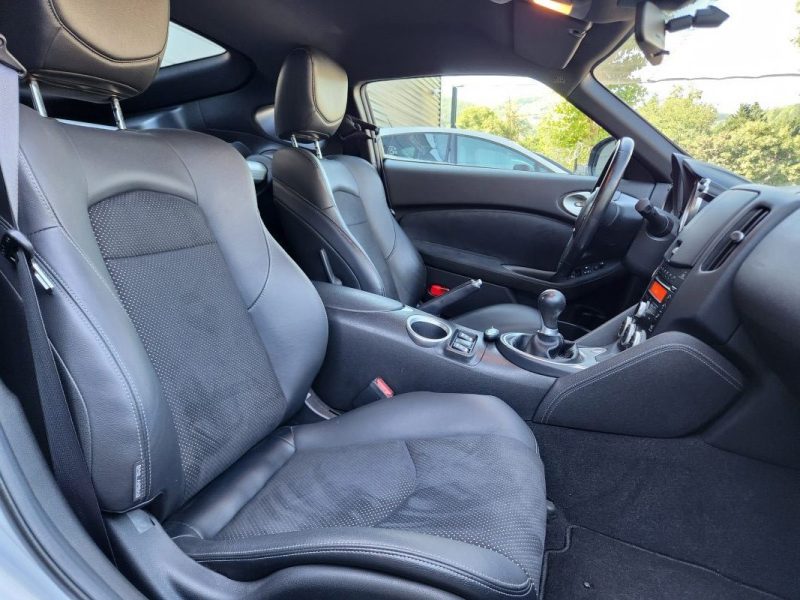 NISSAN 370Z 3.7 V6 328*BOSE*XENON*PAS DE MALUS*