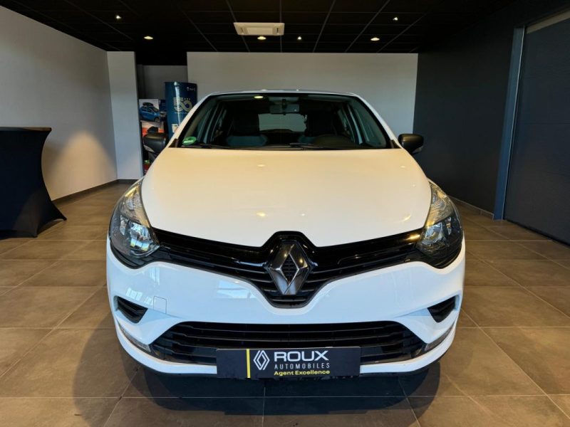 RENAULT  CLIO  2019