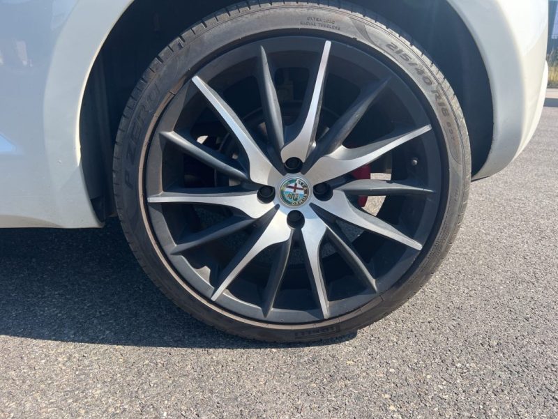 ALFA ROMEO  MITO 1.4 TB MultiAir 170ch Quadrifoglio Verde 2014