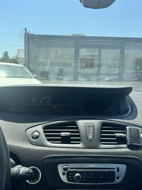 RENAULT MEGANE SCENIC 3 1.5 DCI LIMITED ENERGY ZEN PHASE 3