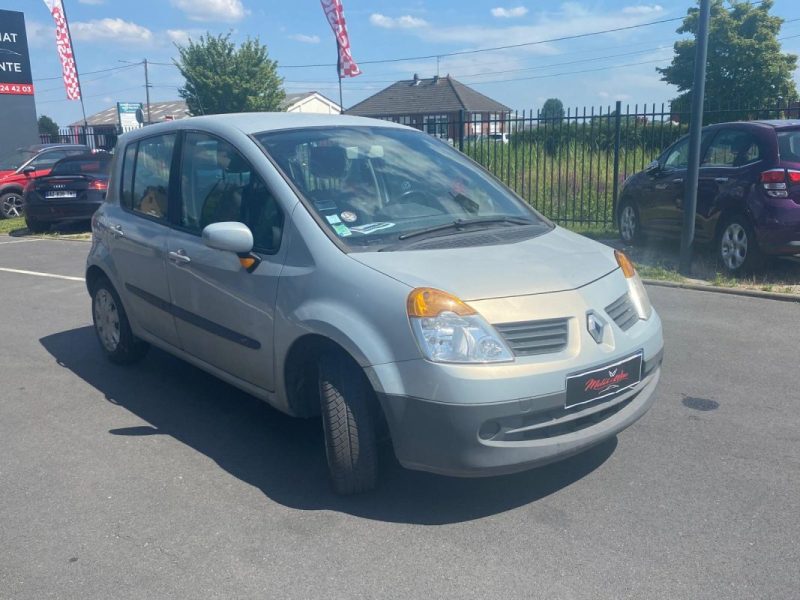 RENAULT MODUS 2005