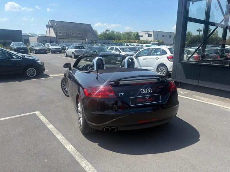 AUDI AUDI TT 2009