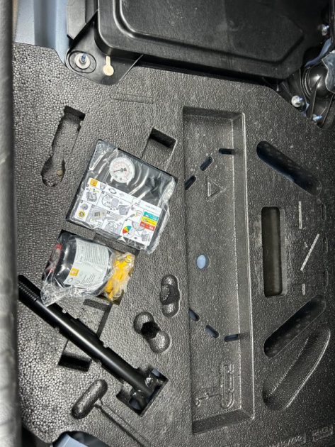 RENAULT CLIO E-TECH HYBRID RS-LINE - GARANTIE 