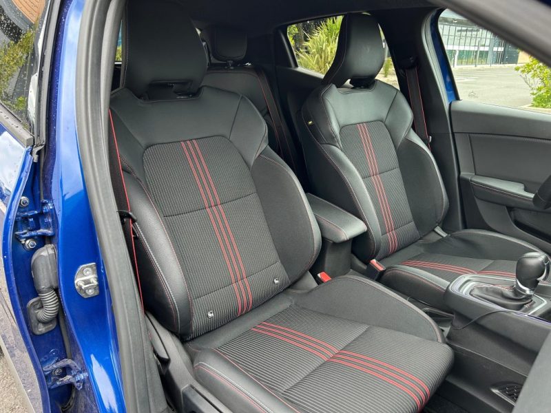 RENAULT CLIO E-TECH HYBRID RS-LINE - GARANTIE 