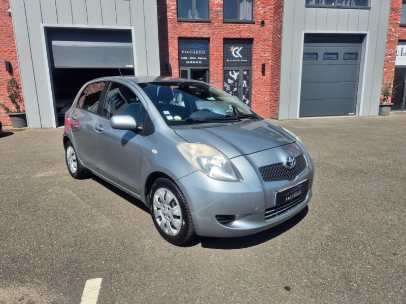 TOYOTA YARIS 2006