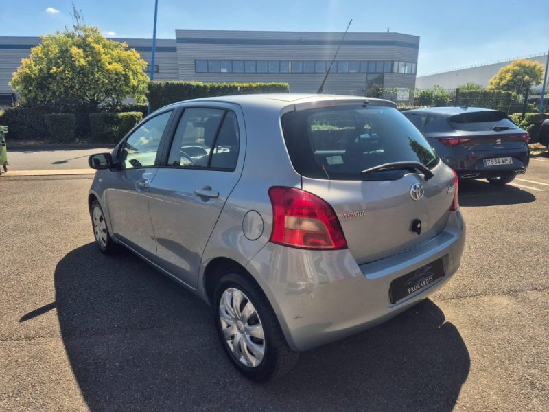 TOYOTA YARIS 2006