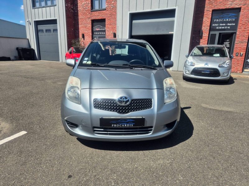 TOYOTA YARIS 2006