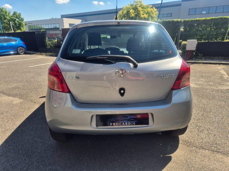 TOYOTA YARIS 2006