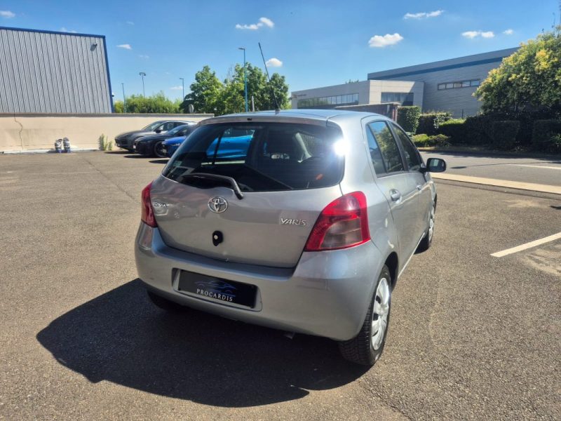 TOYOTA YARIS 2006