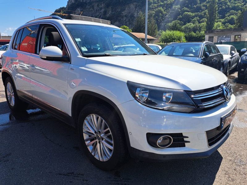 VOLKSWAGEN TIGUAN 2.0 TDI 140ch Sportline 4Motion DSG7 Toit Ouvrant Panoramique SUIVIE VW DISPONIBLE