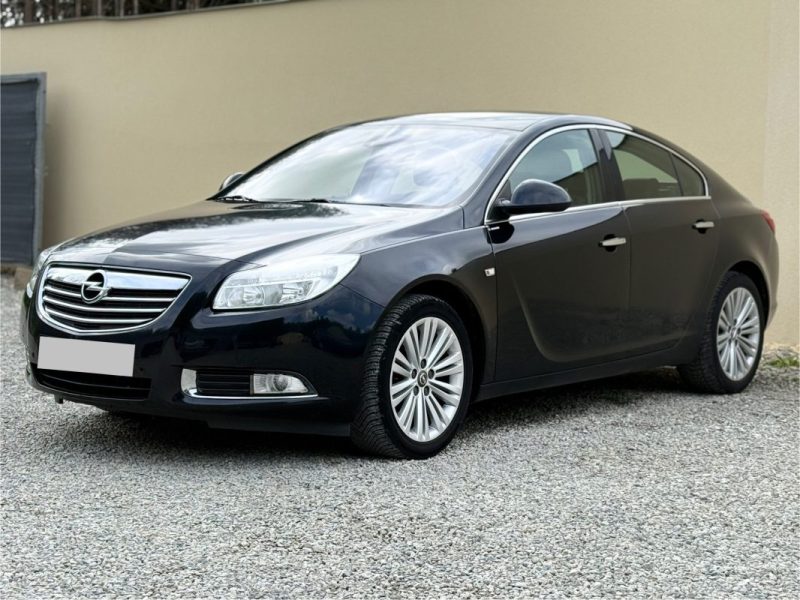 OPEL INSIGNIA 2013