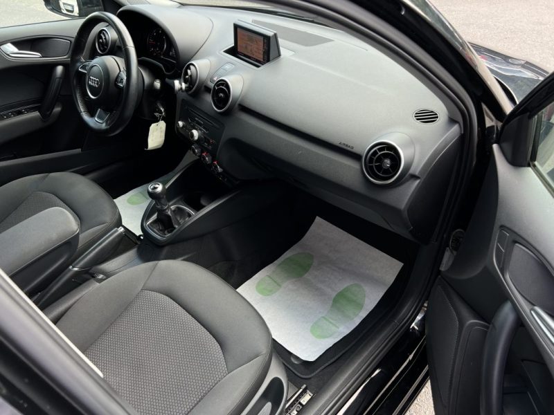 AUDI A1 1.6 TDI 105 Cv PREMIERE MAIN / 57 600 Kms GPS 5 PORTES - GARANTIE 1 AN