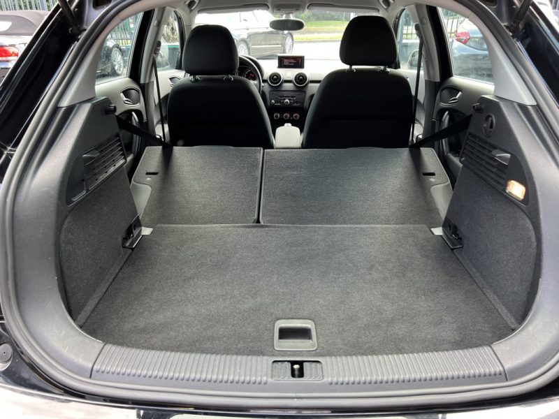 AUDI A1 1.6 TDI 105 Cv PREMIERE MAIN / 57 600 Kms GPS 5 PORTES - GARANTIE 1 AN